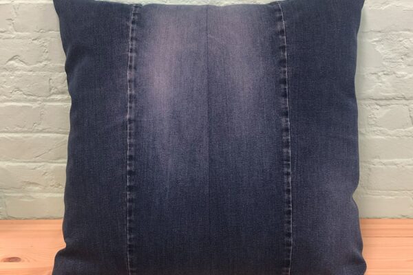 Kussen met jeans